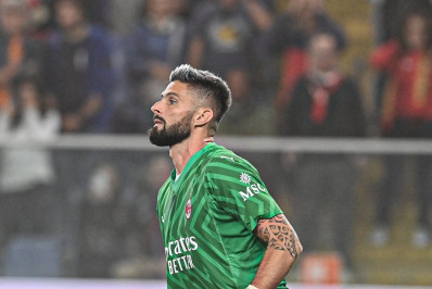 Atacante entra na seleção da rodada do Campeonato Italiano como goleiro; entenda