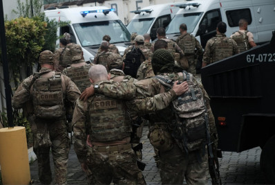 BMW, suspeito de participar de ataque a médicos na Barra, é procurado em comunidades das Zonas Norte e Oeste