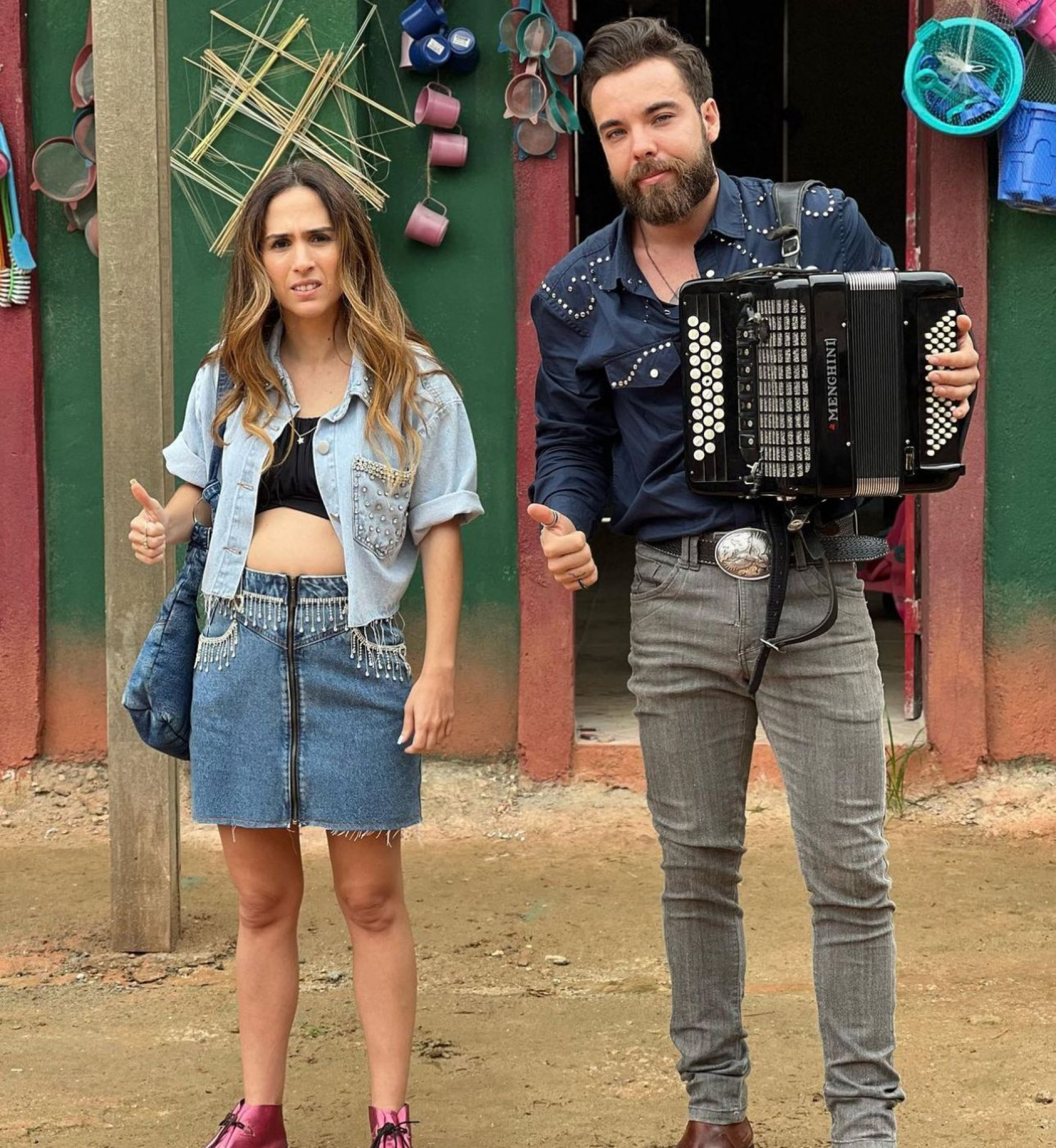 Tatá Werneck e Ignácio Luz nos bastidores de 'Terra e Paixão' - Divulgação