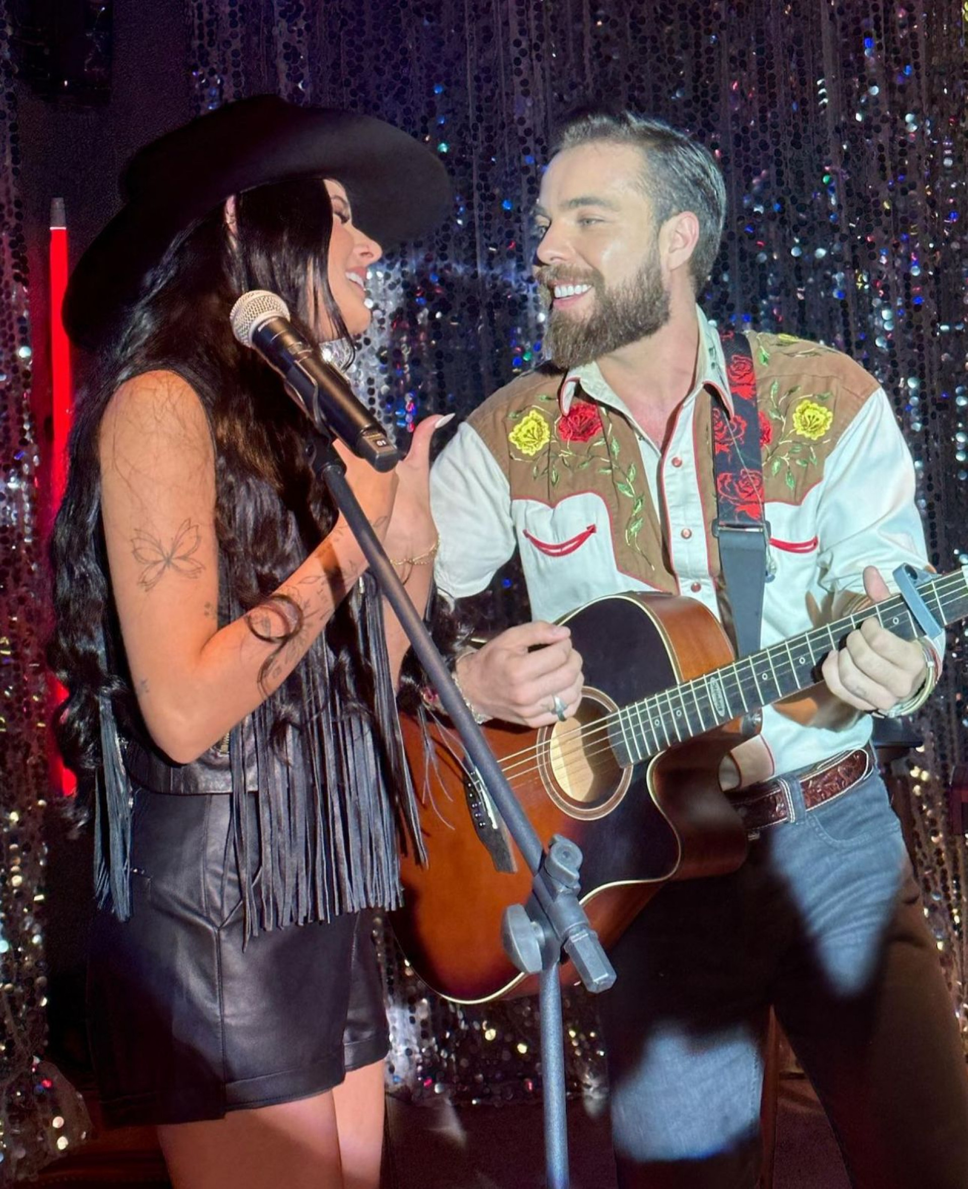 Ign&aacute;cio Luz e Ana Castela fizeram dueto nos bastidores de 'Terra e Paix&atilde;o' - Divulga&ccedil;&atilde;o