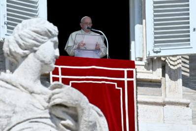 Papa pede libertação 'imediata' de reféns no conflito Hamas-Israel