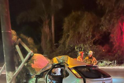 Acidente na Estrada União e Indústria deixa motorista gravemente ferido