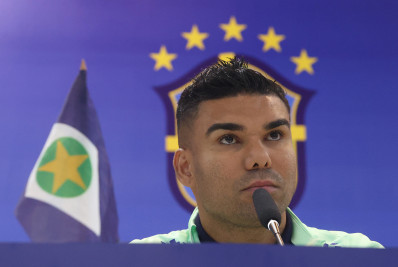 Casemiro fala sobre liderança na Seleção e estilo de jogo com Diniz: 'Bola passa bastante no meu pé'