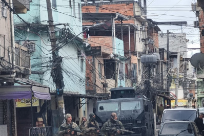 Terceiro dia da Operação Maré mira criminosos que fugiram para outras comunidades