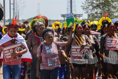 Lula veta marco temporal para terras indígenas
