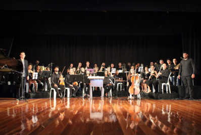 Orquestra Sons da Aldeia promove concerto no Teatro Municipal de São Pedro da Aldeia, neste sábado (14) 
