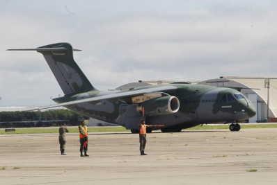 Voo para resgatar mais brasileiros em Gaza decola nesta quinta-feira