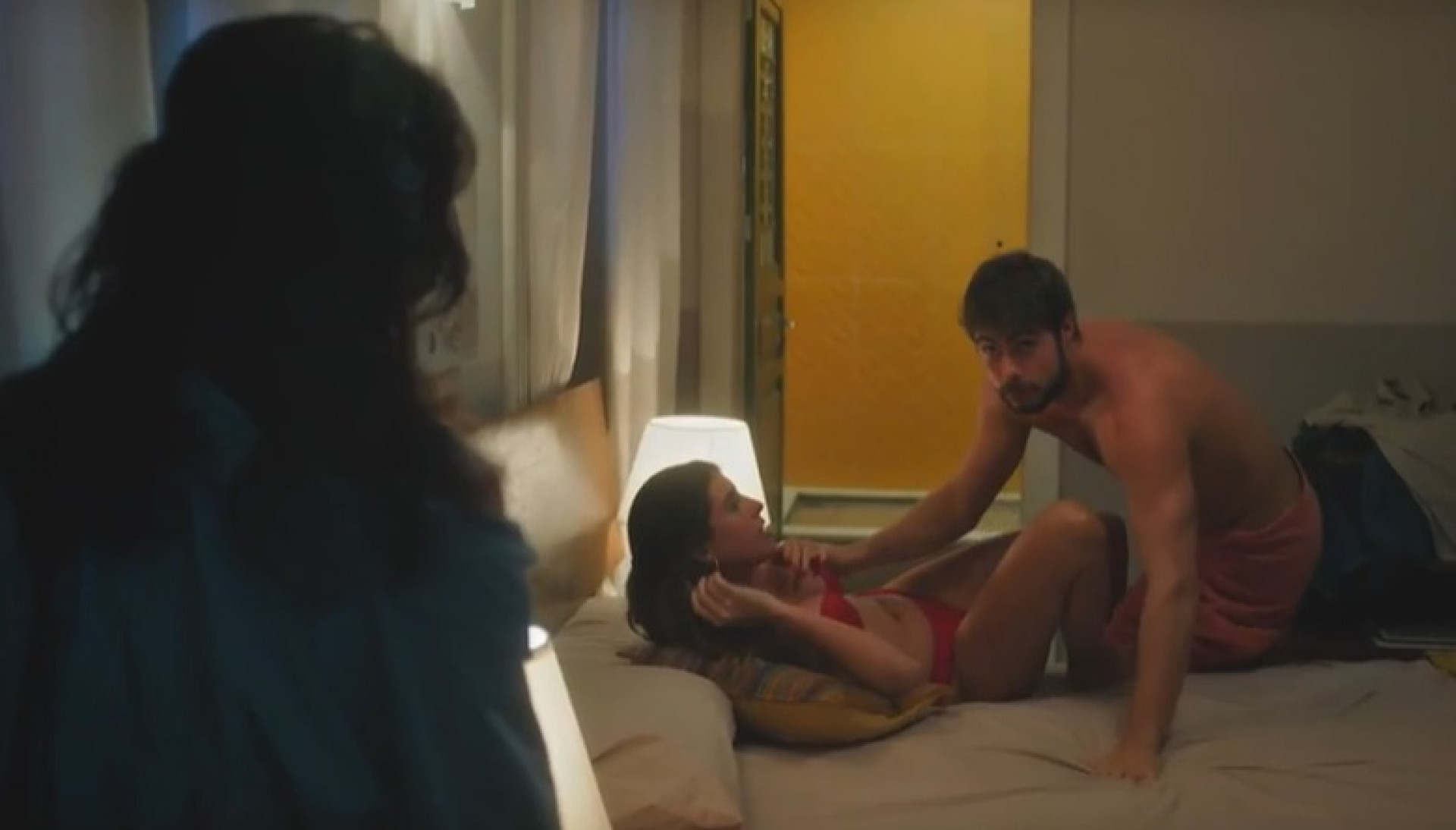 Débora Ozório arrasa em cenas de 'Terra e Paixão' e recebe elogios - Reprodução de vídeo / TV Globo