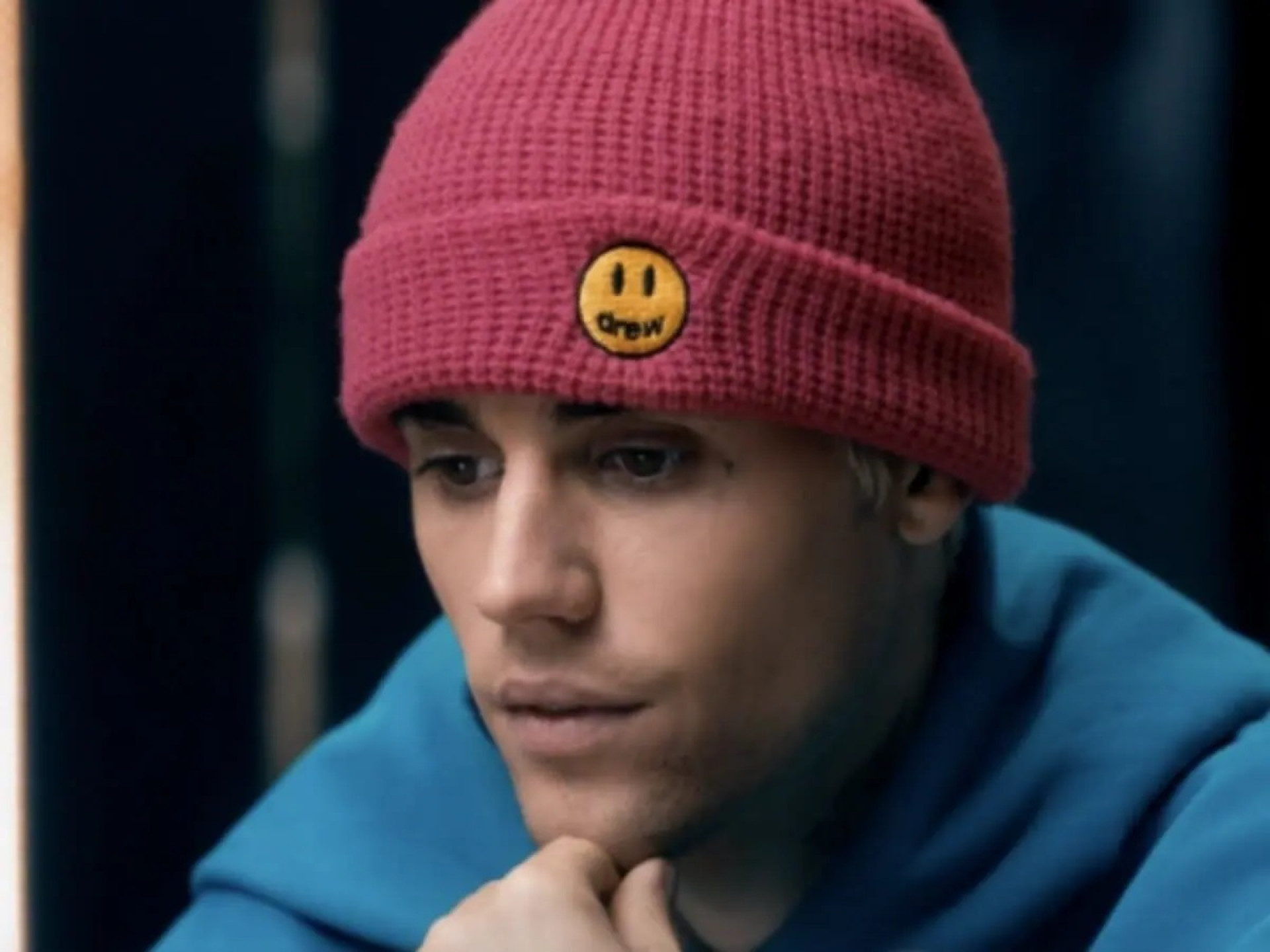 Justin Bieber lamenta pelas famílias vítimas do conflito entre Israel e Hamas - Reprodução / YouTube