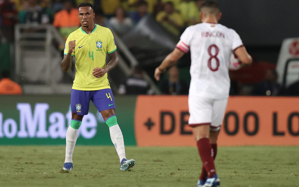 Gabriel Magalhaes, no jogo entre Brasil x Venezuela em Cuiabá pelas Eliminatórias 2026. Na noite desta quinta-feira (12).
