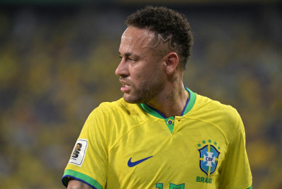 Neymar xingou presidente da CBF e ameaçou não jogar contra o Uruguai, afirma narrador