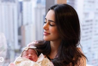 Bruna Biancardi reflete sobre maternidade e se derrete por Mavie: 'Amor intenso e inexplicável'