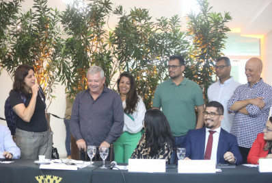 Gestores de Saquarema visitam Niterói para conhecer o projeto Colab