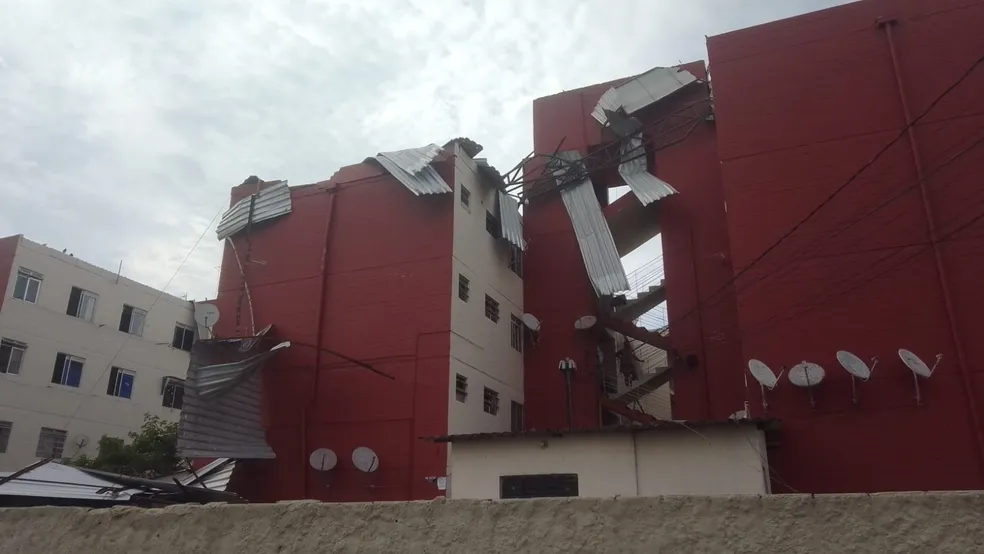 Resende registra chuva com ventos de 128 km/h