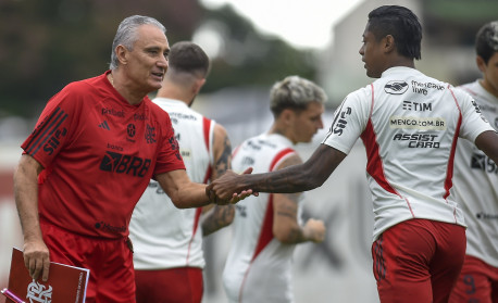 Matchday Iago (Flamengo) em 2023  Futebol, Flamengo, Referência de design