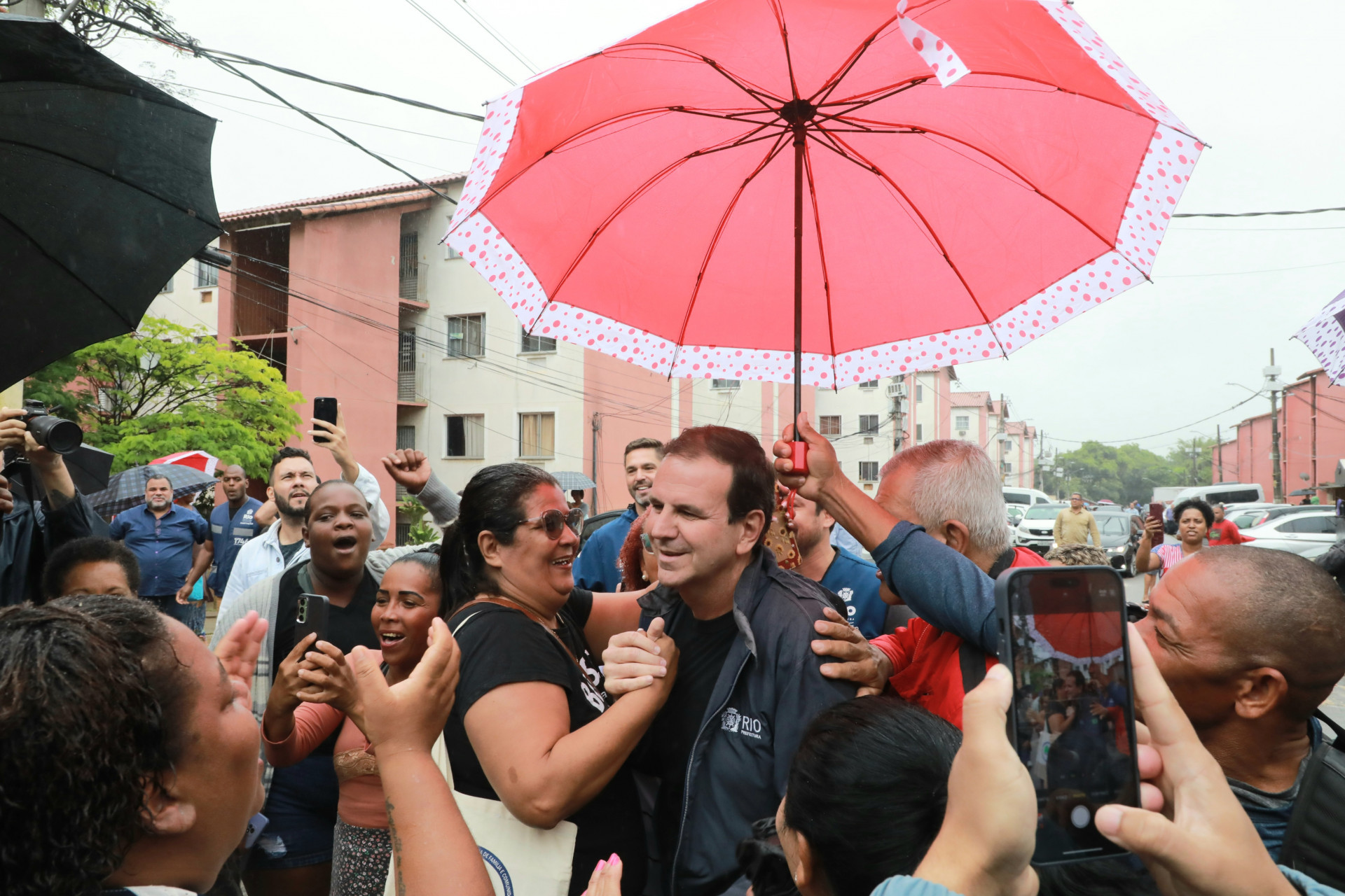 Prefeitura entrega 1.280 registros de imóveis a moradores dos conjuntos Minha Casa, Minha Vida, em Santa Cruz - Divulgação / Marcos de Paula 