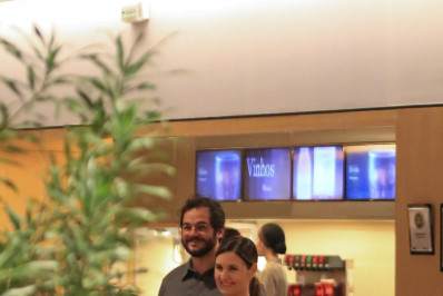 Fátima Bernardes vai ao cinema com Túlio Gadêlha 