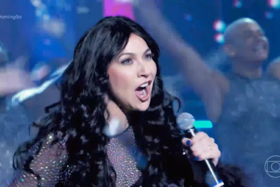 Maria Beltrão transforma palco do 'Domingão' em discoteca e vence a 'Batalha do Lip Sync'