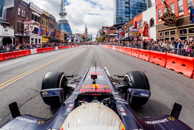 Ricciardo volta a carro de Fórmula 1 e deve correr no GP dos Estados Unidos