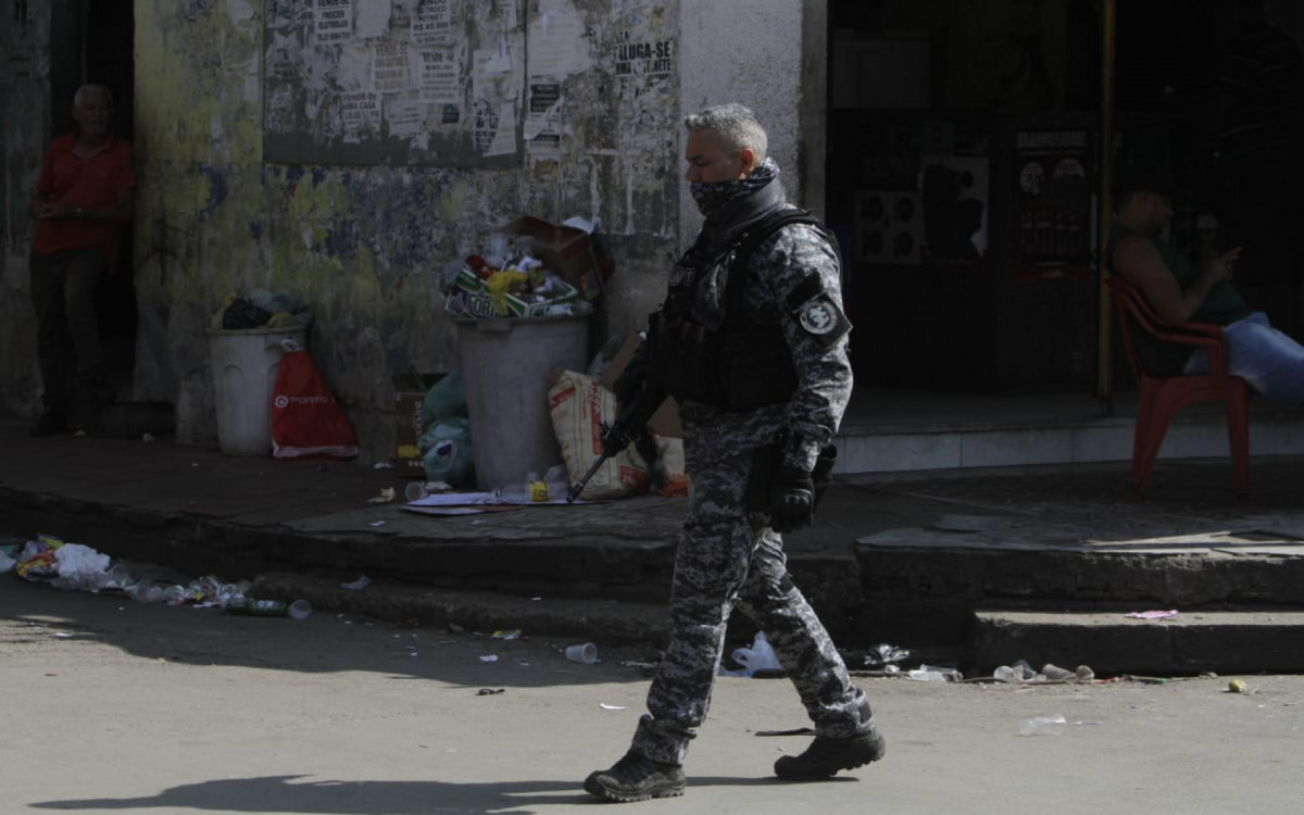 Operação Maré entra pelo 5º dia com registro de tiroteio - Marcos Porto/Agência O DIA