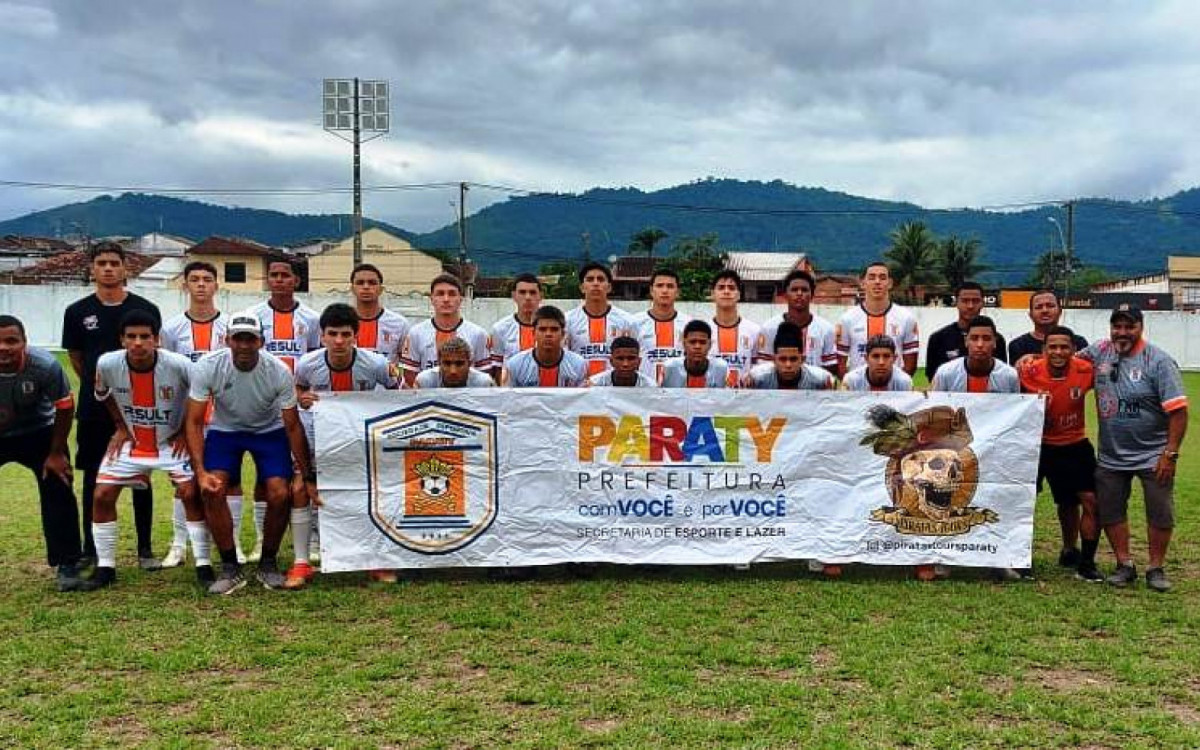 Paraty venceu Barcelona ontem 5 a 2 no campão jogo válido pelo Carioca da Série C
