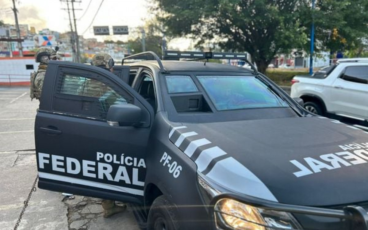 Polícia Federal dá apoio a operação em Salvador