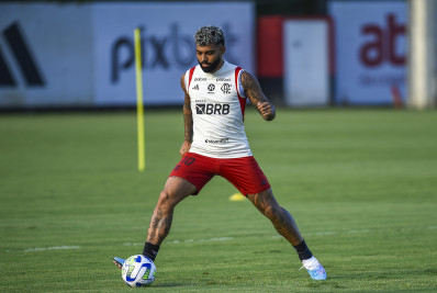 Como reserva no Flamengo, Gabigol revive diante do Santos a sua estreia como profissional 
