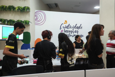 ‘Vírgula, Hub de Inovação VR’ completa um ano com programação especial