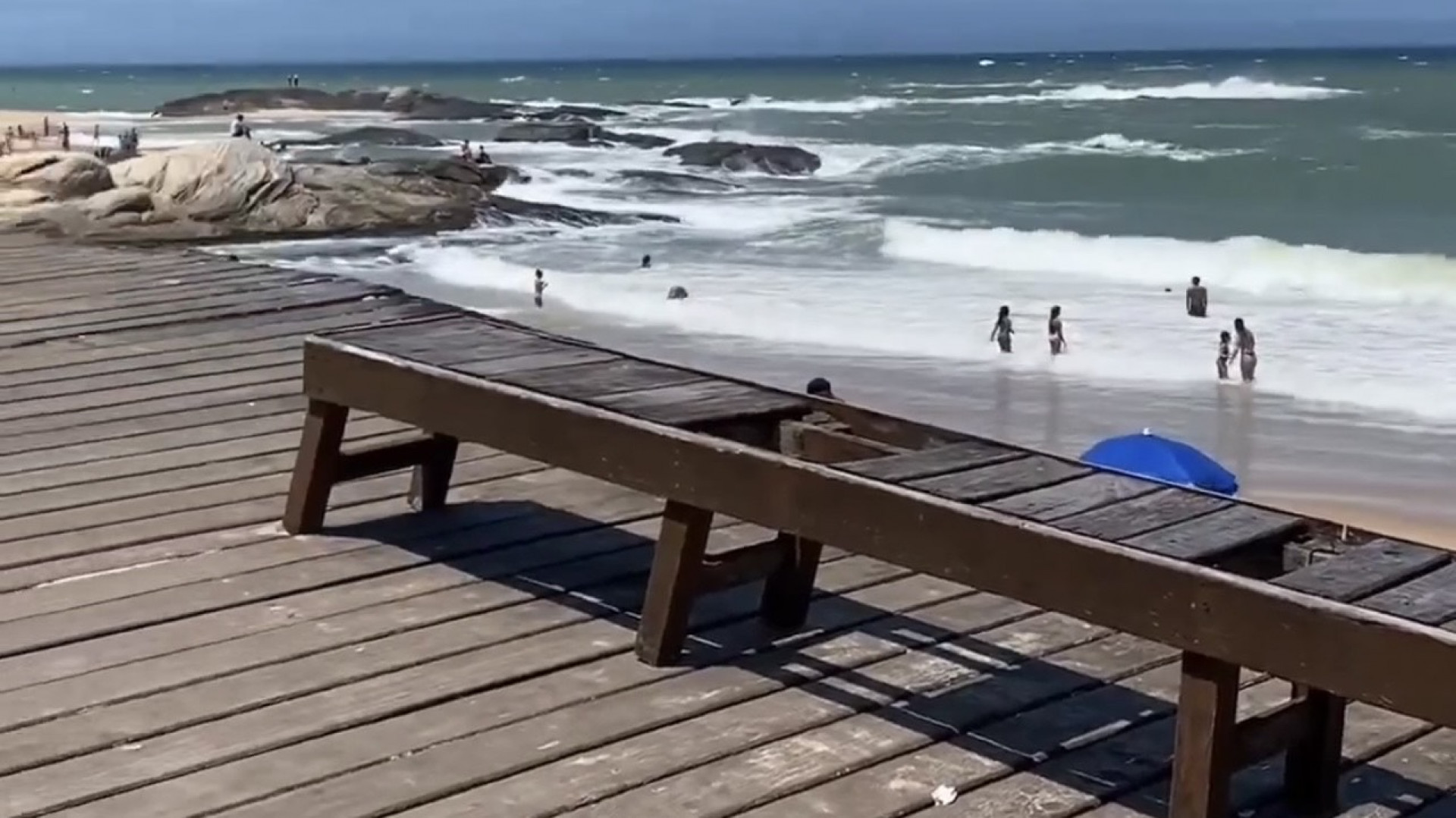 Costazul &eacute; uma das regi&otilde;es mais visitadas da cidade, especialmente durante o ver&atilde;o - Foto: Divulga&ccedil;&atilde;o