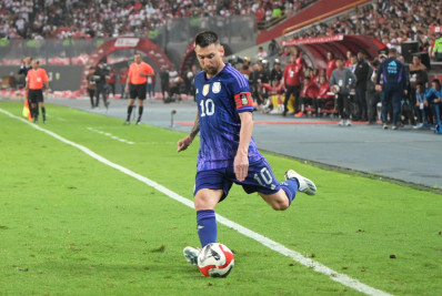 Messi elogia companheiros e compara Argentina ao melhor Barcelona da história