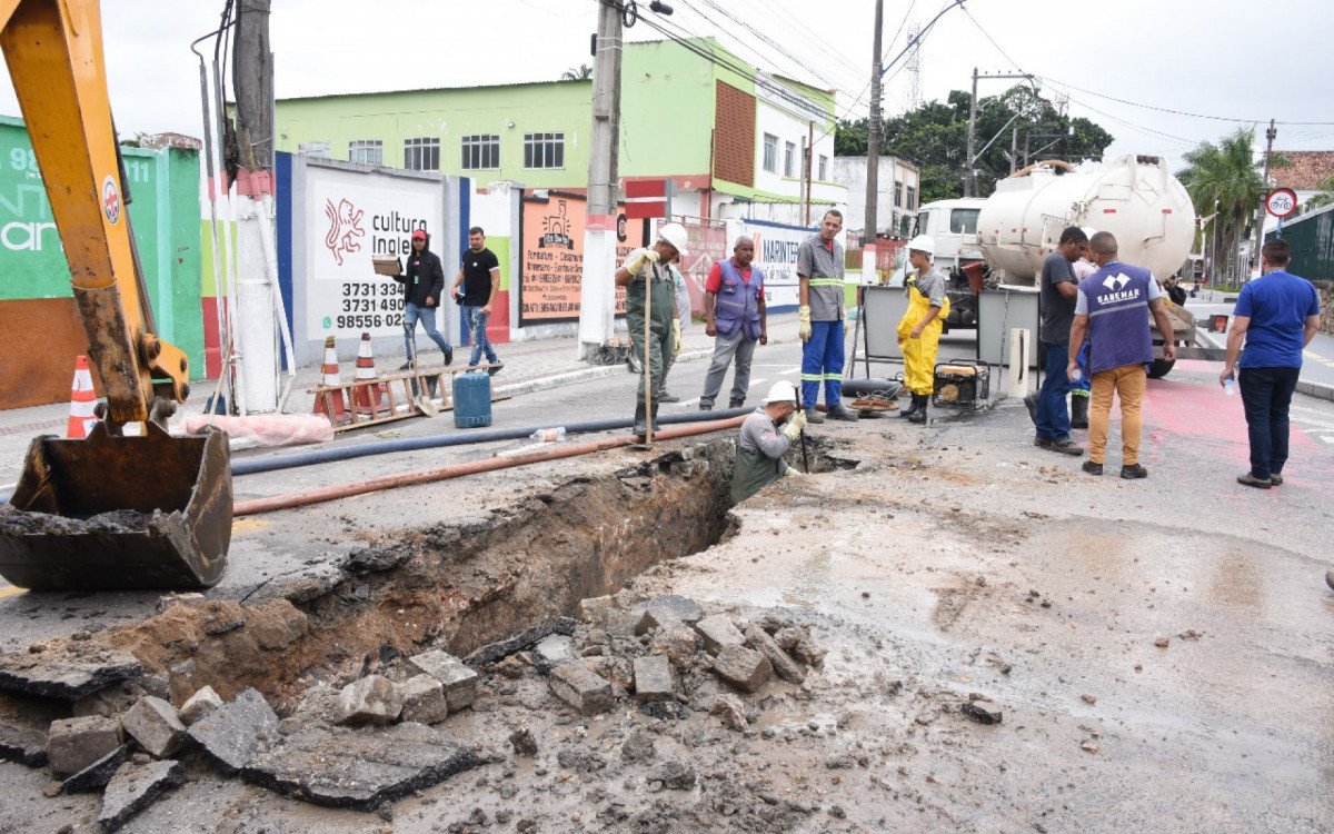 Obra de drenagem em Maricá