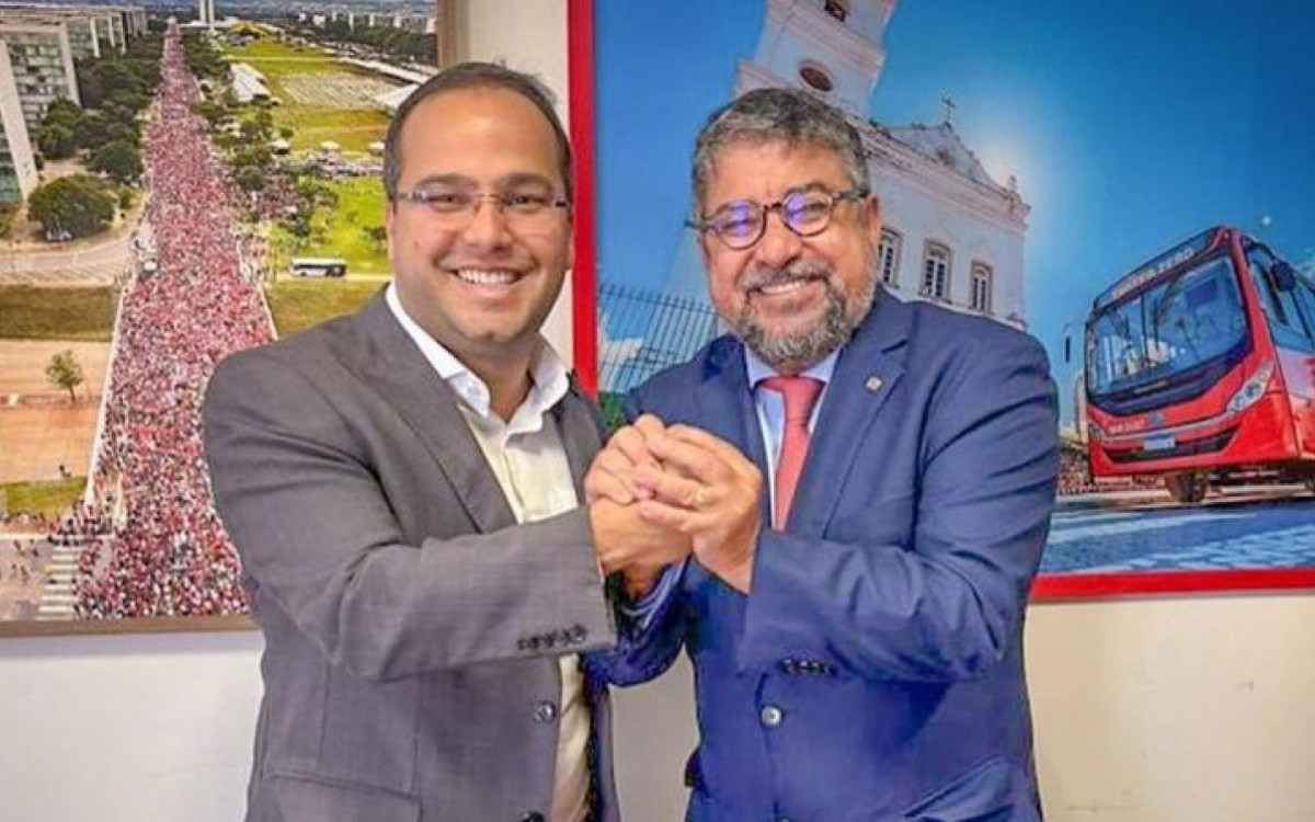 Presidente estadual do PT João Maurício e deputado federal Washignton Quaquá (PT). 