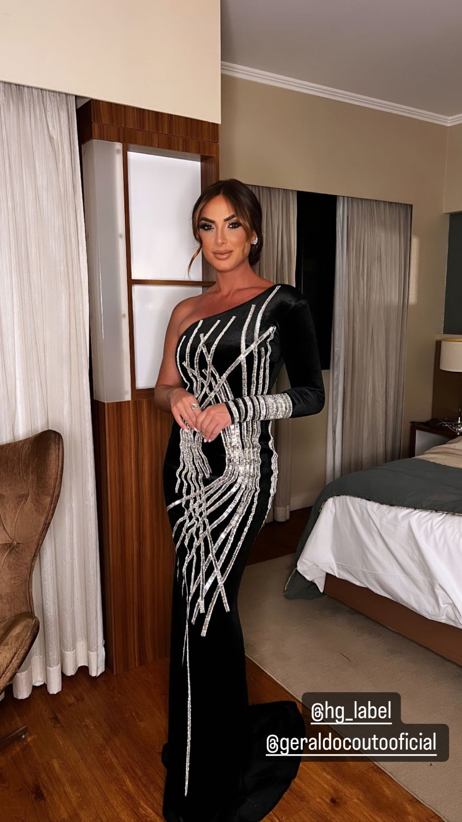 Nicole Bahls compartilha look para o aniversário de Rodrigo Faro - Reprodução