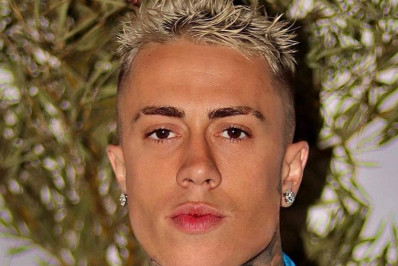 MC Daniel 'invade' perfil de Yasmin Brunet e explica relação 