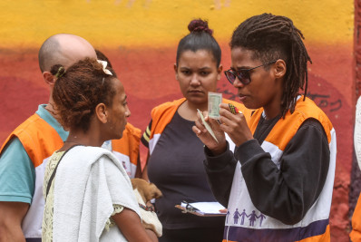 Abordagem especializada com pessoas em situação de rua acontece em Icaraí