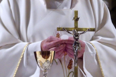 Doze padres presos na Nicarágua são enviados ao Vaticano