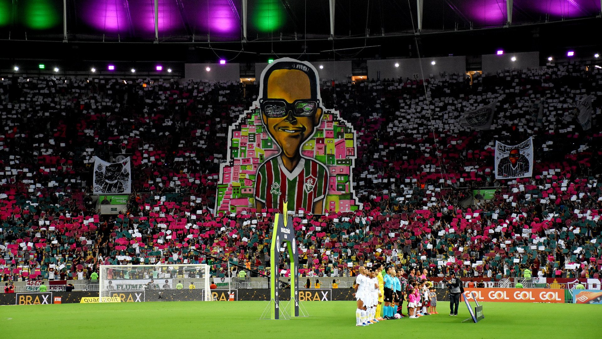Mosaico da torcida do Fluminense em homenagem a Cartola - Foto: Mailson Santana/Fluminense