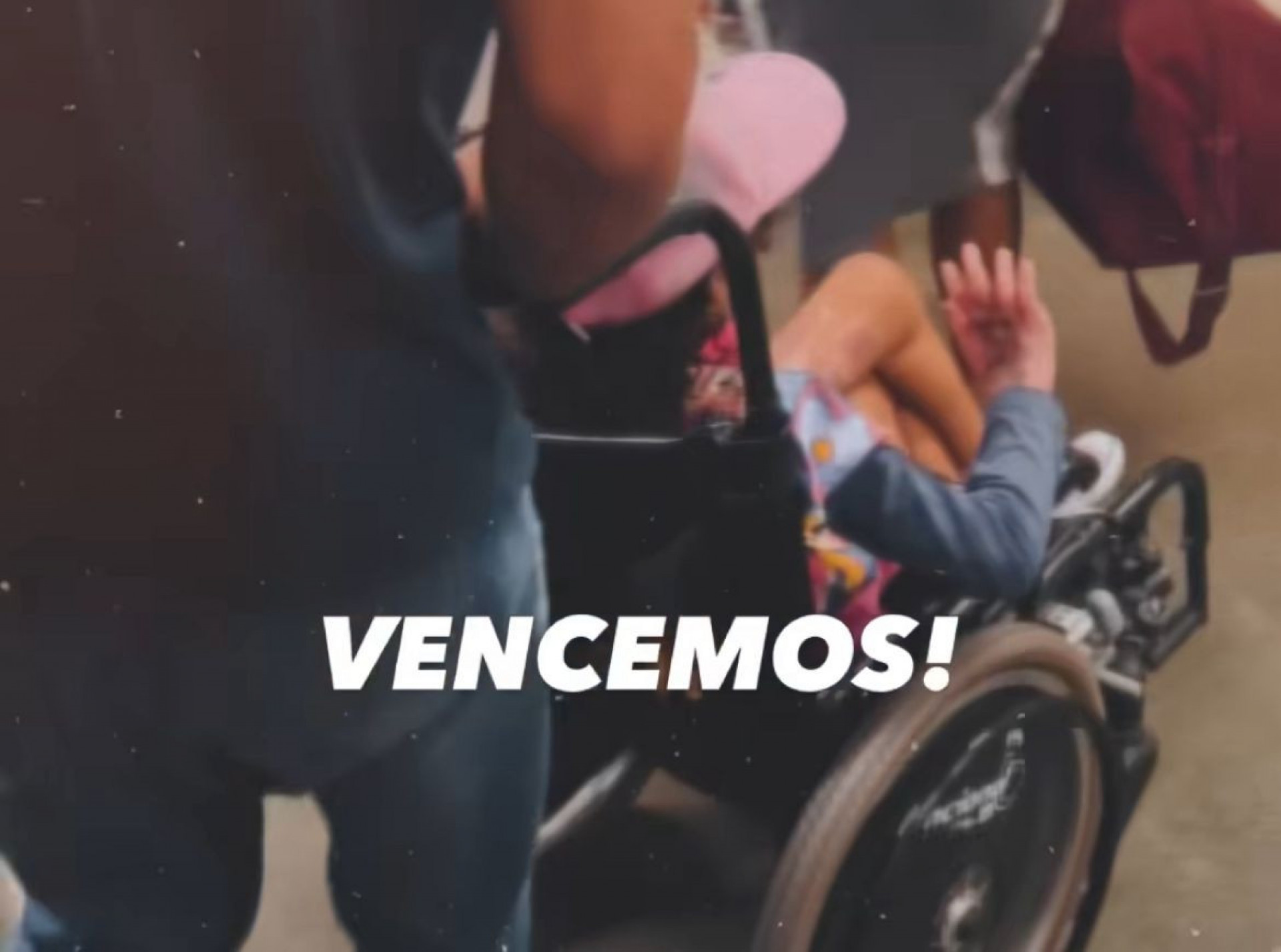 A menina recebeu alta nesta quinta-feira (19) do Hospital Municipal Souza Aguiar, no Centro do Rio - Reprodução