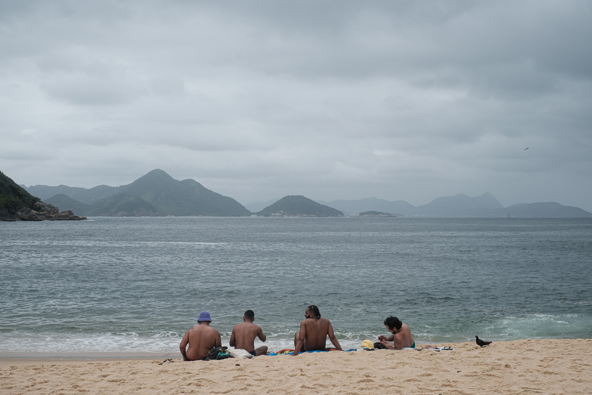 Clima tempo nas praias e Mureta da Urca, nesta quinta-feira (19) - Pedro Ivo/Ag&ecirc;ncia O Dia
