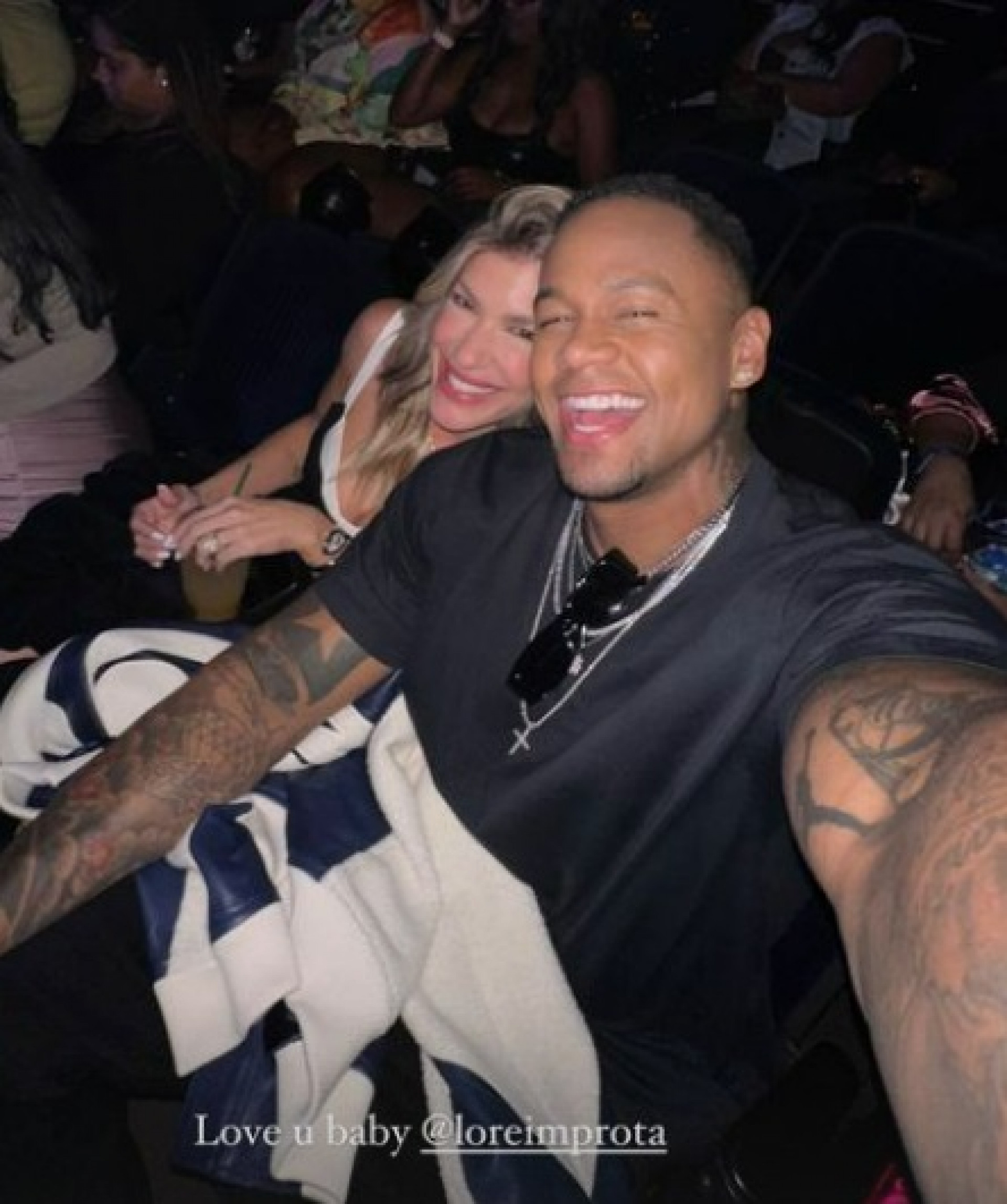 Léo Santana e Lorena Improta se divertem em show de Usher - Reprodução do Instagram