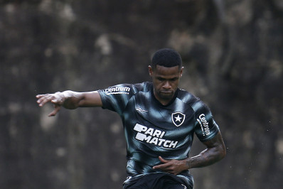 Após vitória sobre o América-MG, Botafogo tem 90% de chances de ser campeão brasileiro