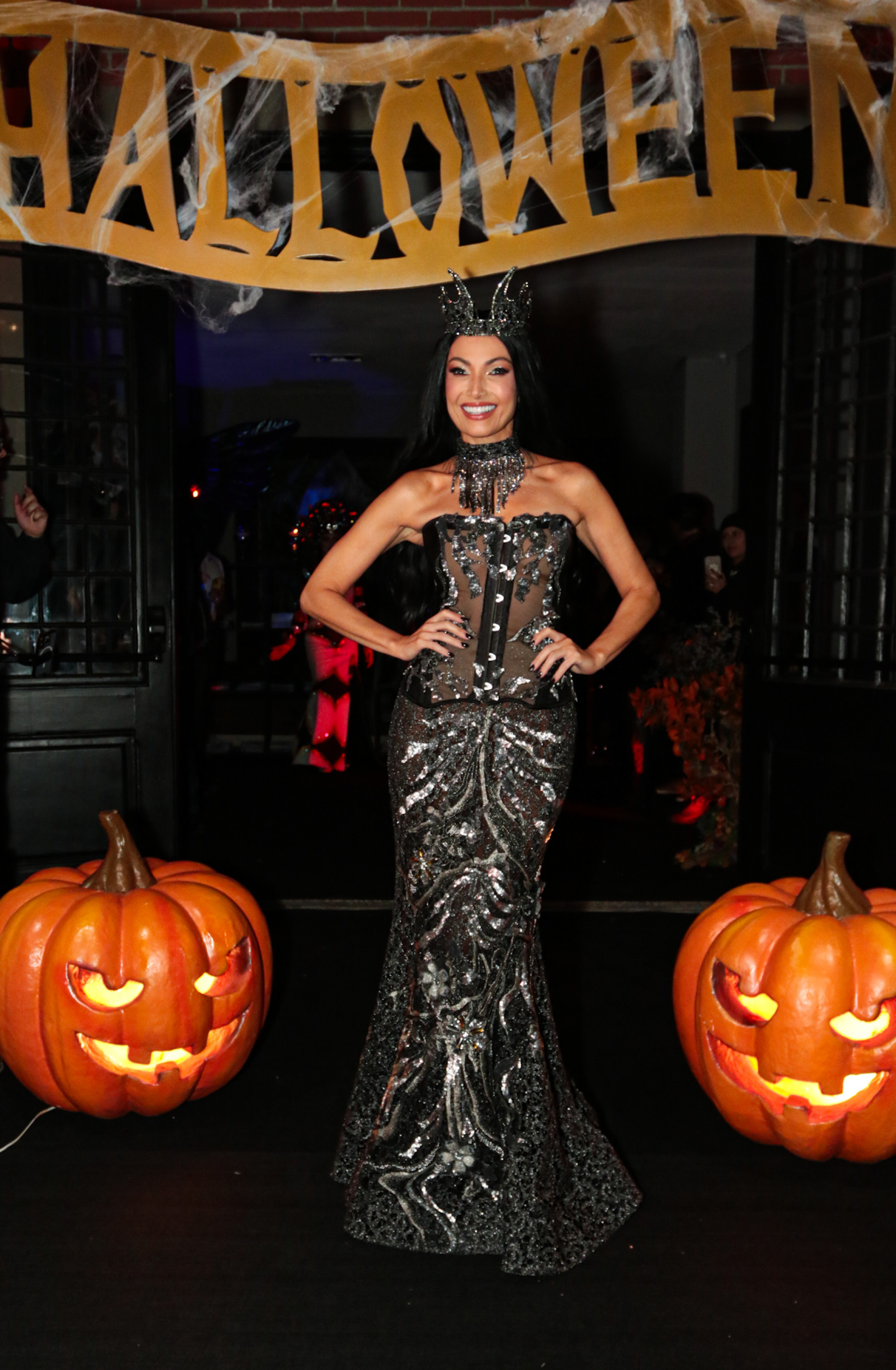 Patrícia Poeta faz festa de aniversário com tema de Halloween - Van Campos/Agnews