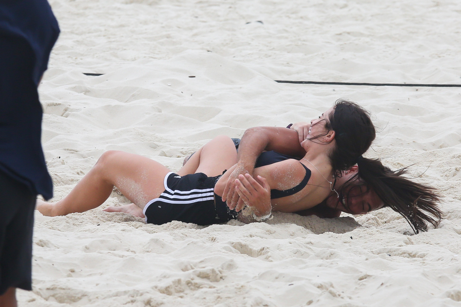 Jade Picon treina futevôlei na praia da Barra da Tijuca - Dilson Silva / Agnews