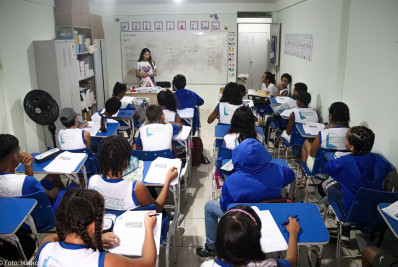 Debate entre profissionais de saúde e educação avalia serviços aos cachoeirenses