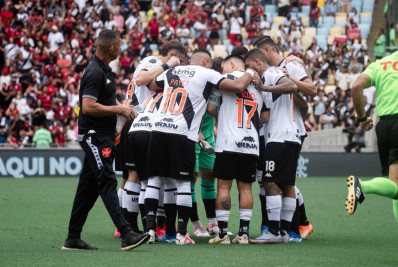 Medel enaltece atuação do Vasco em clássico e lamenta chances perdidas
