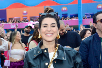 Grávida, Fernanda Paes Leme curte show de Thiaguinho em São Paulo