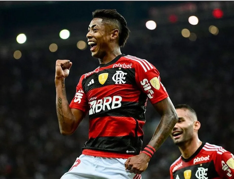 Bruno Henrique acertou sua renovação de contrato com o Flamengo até 2026