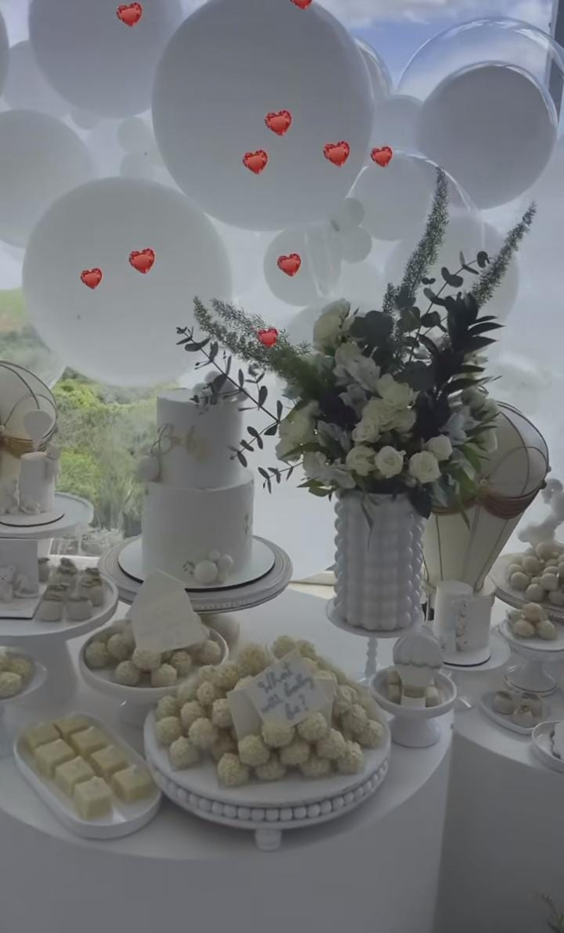 Chá revelação do bebê do ator Arthur Aguiar - Reprodução/Instagram