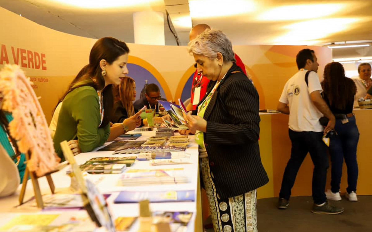 A subsecretária de Turismo, Miriam Rodrigues, na Expo Rio Turismo 2023