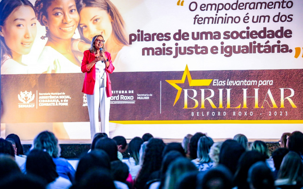 A palestra de Alessandra Oliveira que inspirou o público feminino na busca por autenticidade, autoconfiança e protagonismo